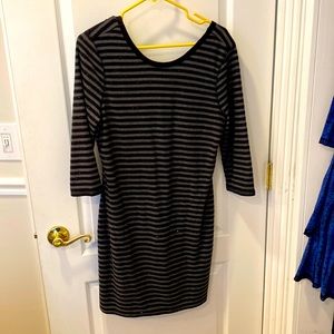 Express black/gray w sequins- Sleeved dress